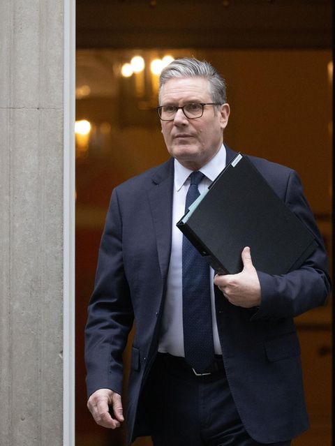 Premierminister Keir Starmer beim Verlassen der Downing Street