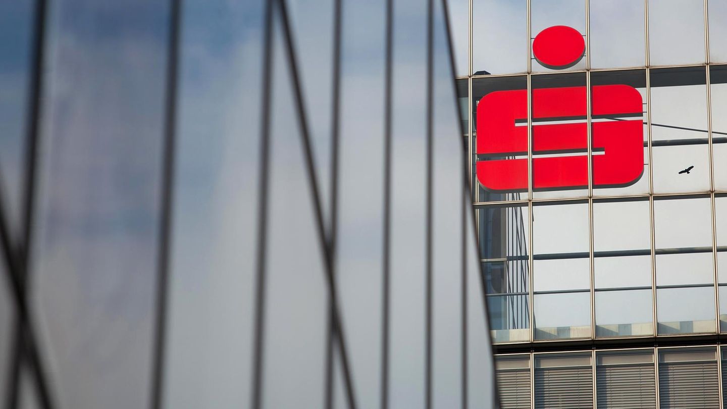 Sparkassen & Volksbanken: Im Osten des Landes bekommt man weniger Zinsen auf das Ersparte