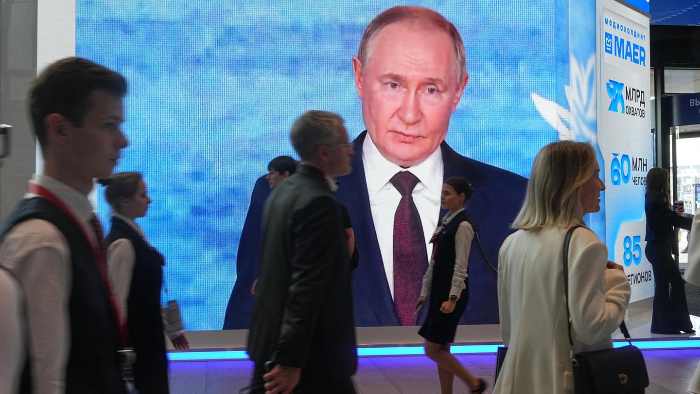 Russland: Putins System am Limit: Die Kriegskasse des Kreml leert sich