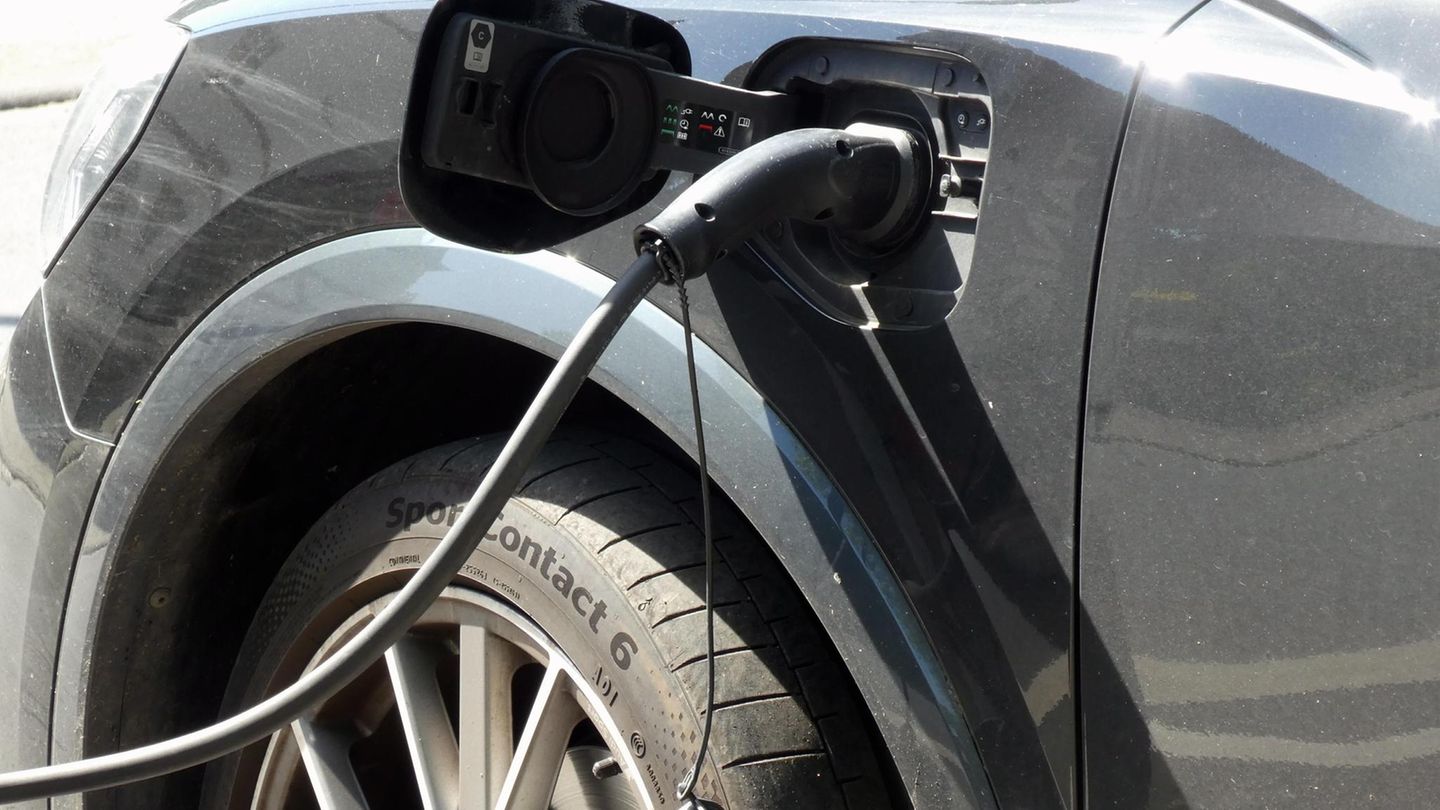 E-Mobilität: Wie ich mein Elektroauto am günstigsten lade | Capital+