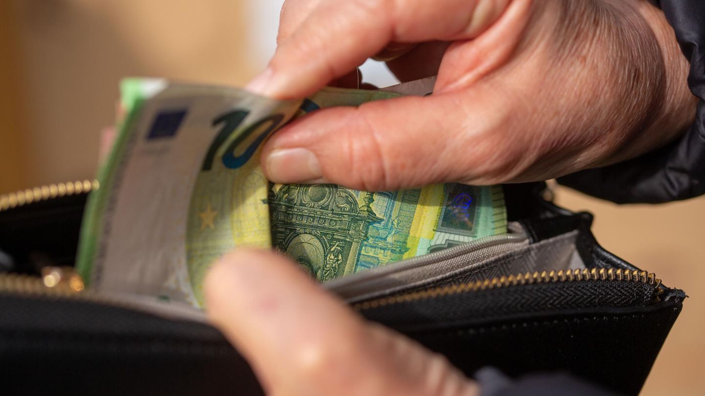 Pension Commission: A sensation - | and a dangerous gap