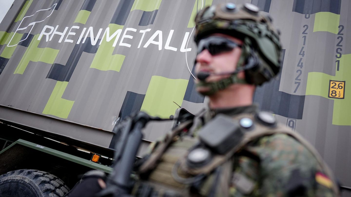 Rheinmetall stock falls below 1000 euros - | this is the reason