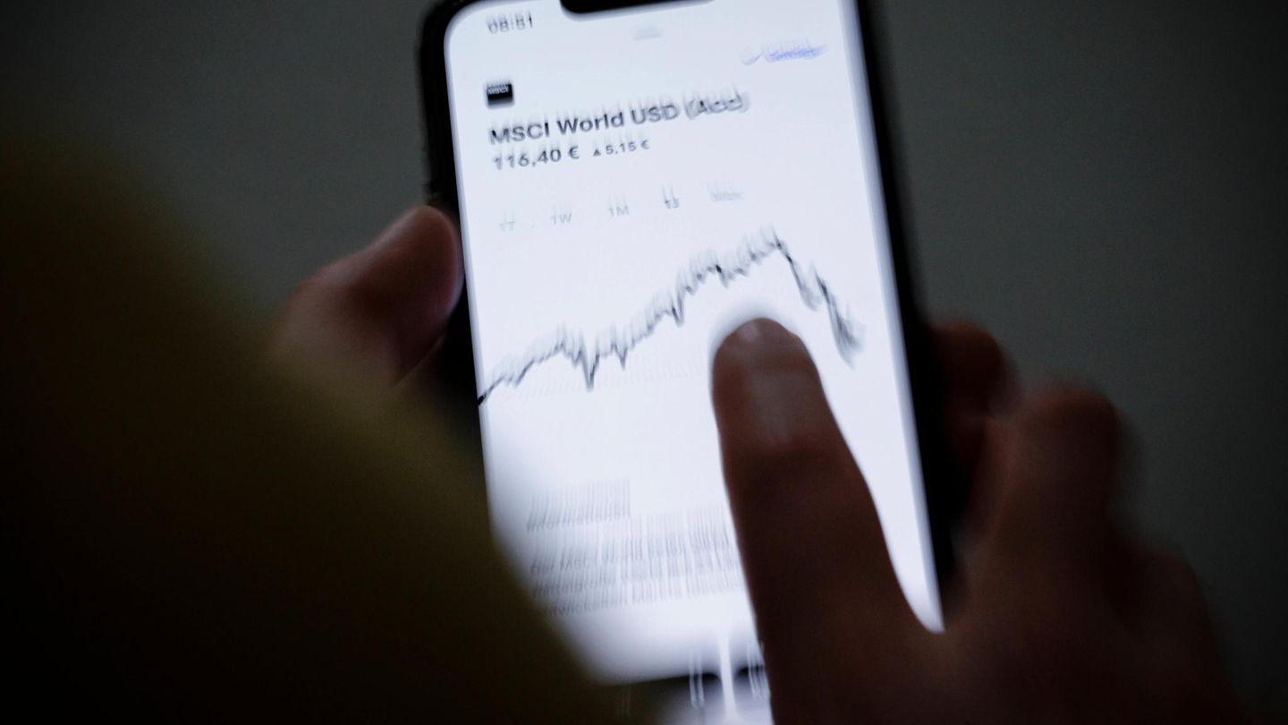 Indexfonds: Preissturz bei ETFs – jetzt Sparplan wechseln oder laufen lassen? | Capital+