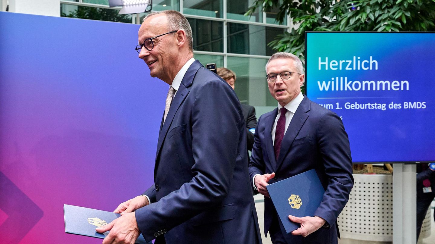 Exklusiv: Leere Gasspeicher beunruhigen Merz – Druck auf Reiche steigt | Capital+