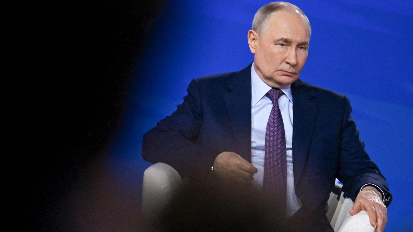 Russland: Putins Mafia-Methoden: Wie der Kremlchef die Oligarchen zur Kasse bittet | Capital+