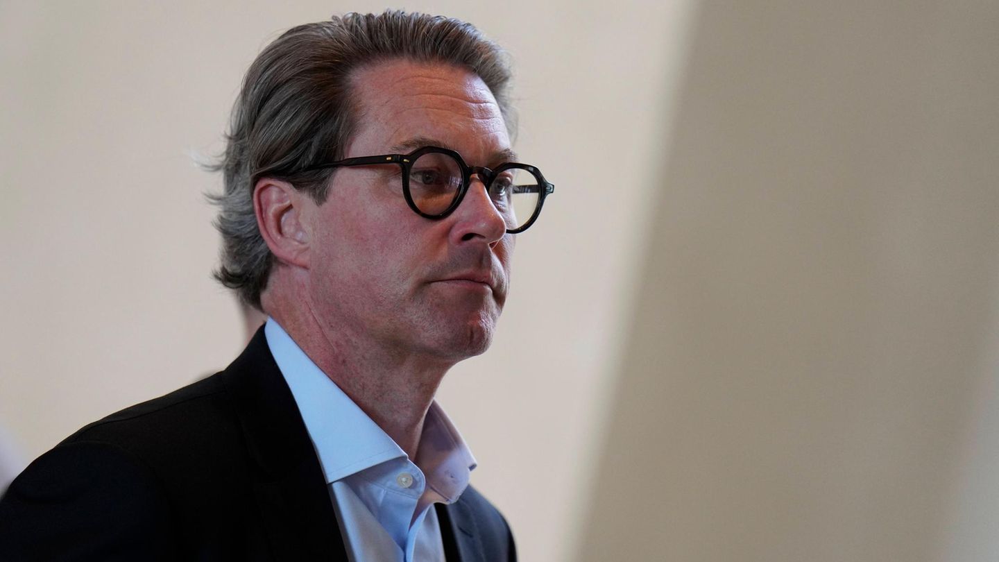 Prozessauftakt: Droht Ex-Verkehrsminister Scheuer wegen Maut-Affäre Gefängnis?