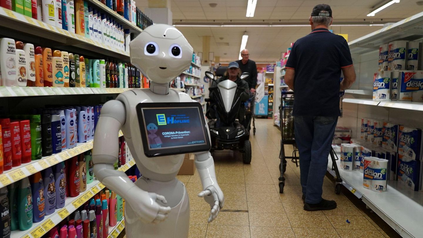Video: Räumen bald Roboter die Regale im Supermarkt ein?