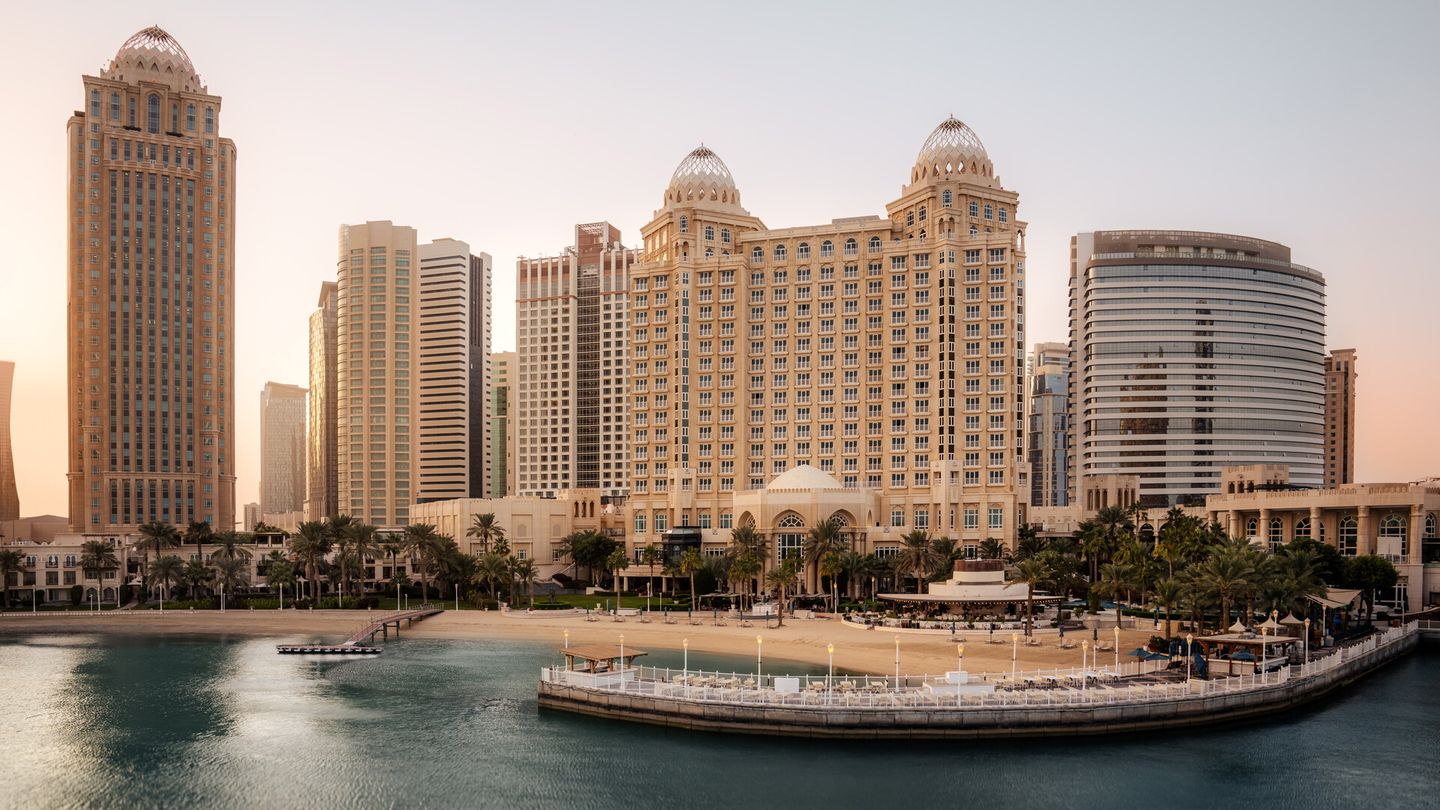 Rath checkt ein: Zwei Four Seasons Hotels in Doha: Wo fängt Dekadenz an? | Capital+