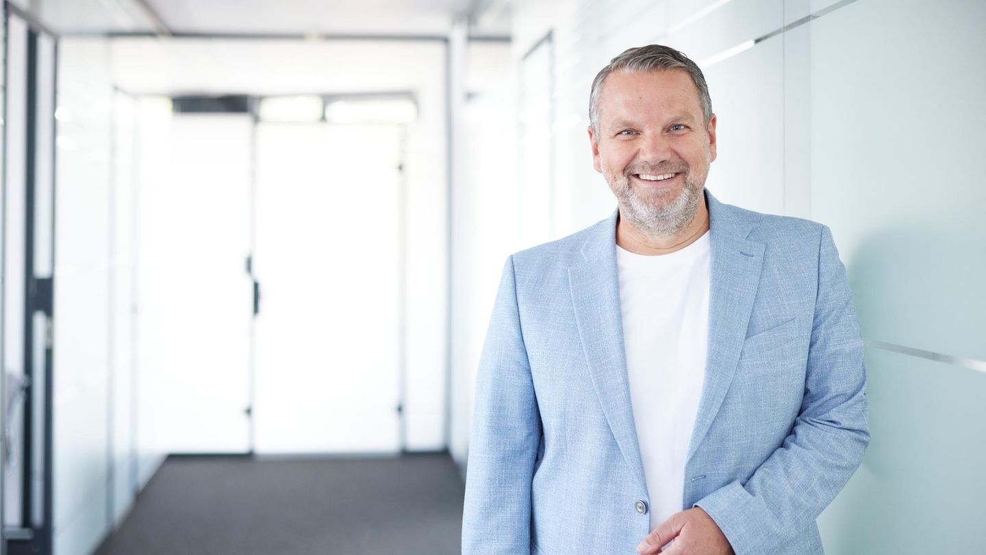 Interview: Nobilis-Boss Heuser über Smartwatches und eine Zeitreise ins Jahr 2030 | Capital+